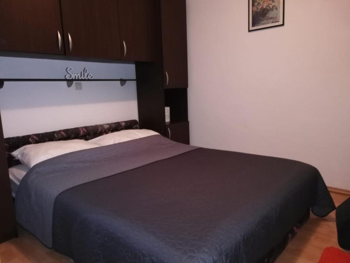 Apartment Hortenzija บาชกาโวดา ภายนอก รูปภาพ